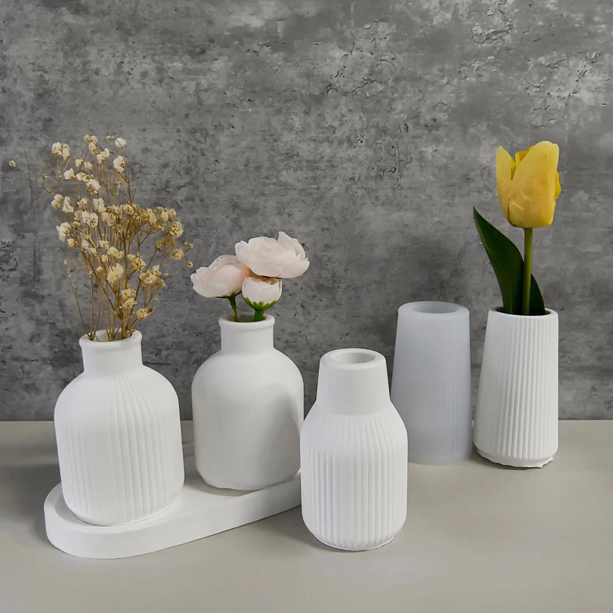 vases silicone blancs rayures verticales modernes décoration bricolage artisanal maison