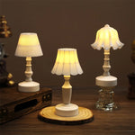 lampe table veilleuse fleur led blanc plissé classique adhésif interrupteur chambre coucher