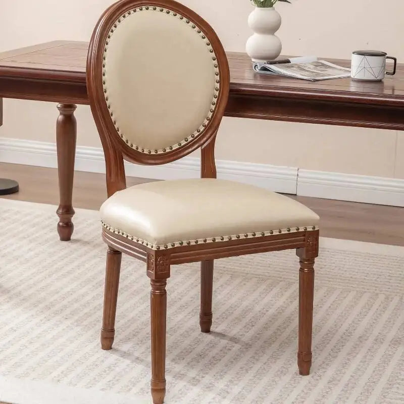 chaises classiques velours cuir marron gris beige vert foncé bleu foncé salle manger restaurant