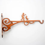 support mural décoratif artisanal oiseaux branches motifs floraux vintage équerre suspendue pot fleur balcon