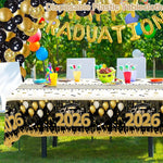 nappe plastique fête graduation ballons banderoles chapeaux confettis class of 2026 motifs dorés étoiles