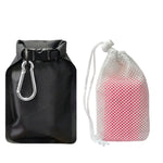 sac savon portable vert olive noir blanc perforations mousse boucle métal compact pratique rangement
