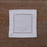 serviettes cocktail blanc classique bordure brodée réutilisables table restaurant 15x15cm pack 6pcs