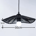 suspension lumineuse moderne tissée noir beige ampoule câble artisanal opacité chambre salon