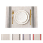 Set de table PVC double face vert dans un intérieur nordique