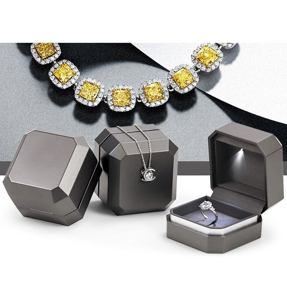 Bague argentée brillants contemporain demande mariage cadeau bijoux femme luxe
