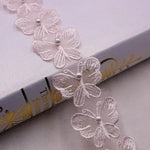 ruban decoratif brodé papillons mariage blanc rouge opacité broderie fine couture 1yard