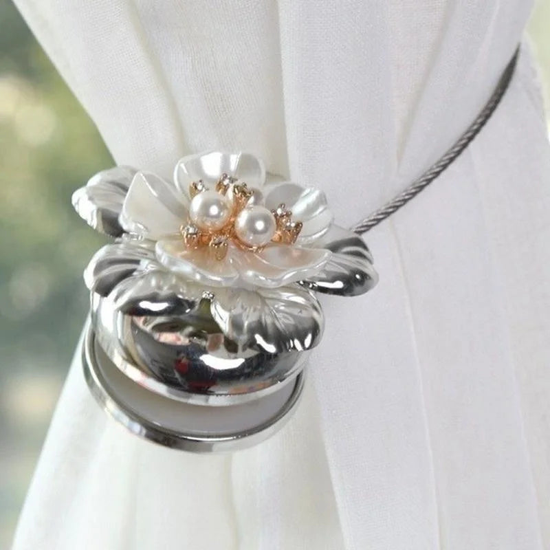 accessoire fenêtre rideau polonais doré blanc fleurs stylisées élégant tringle opacité