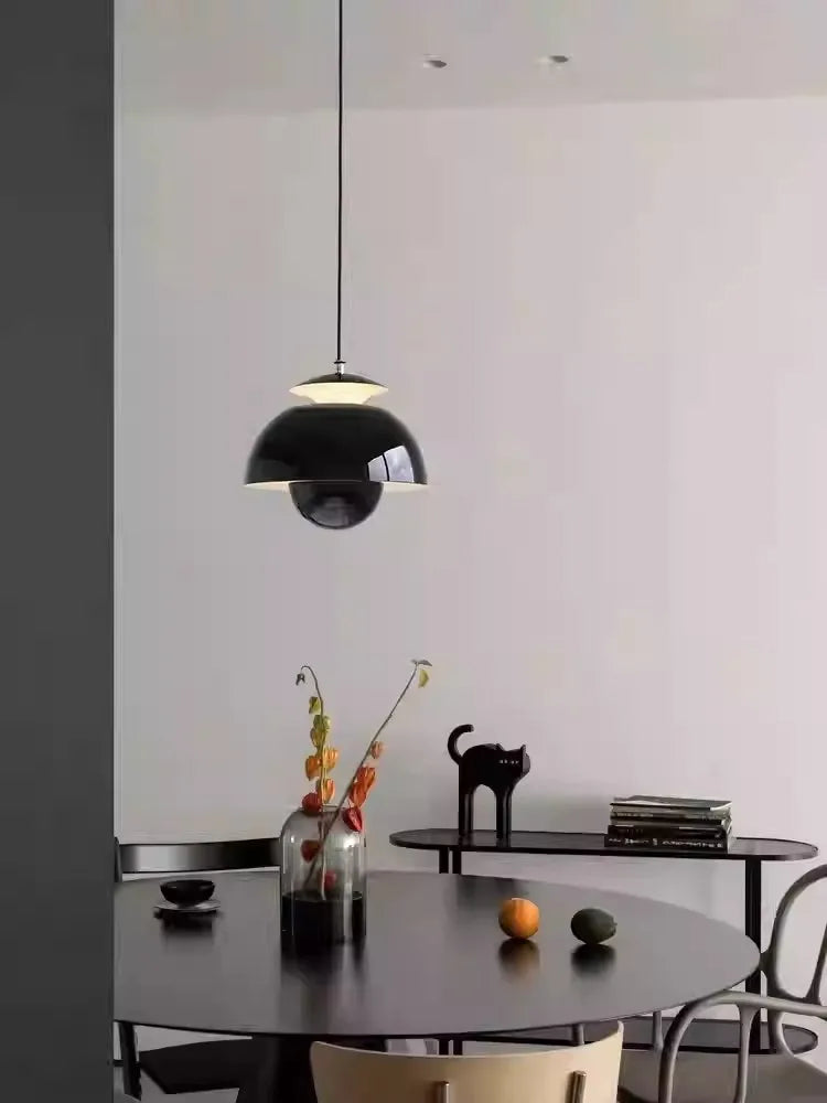 lumière suspendue moderne scandinave deux demi sphères concentriques salon chambre étude orange vert noir