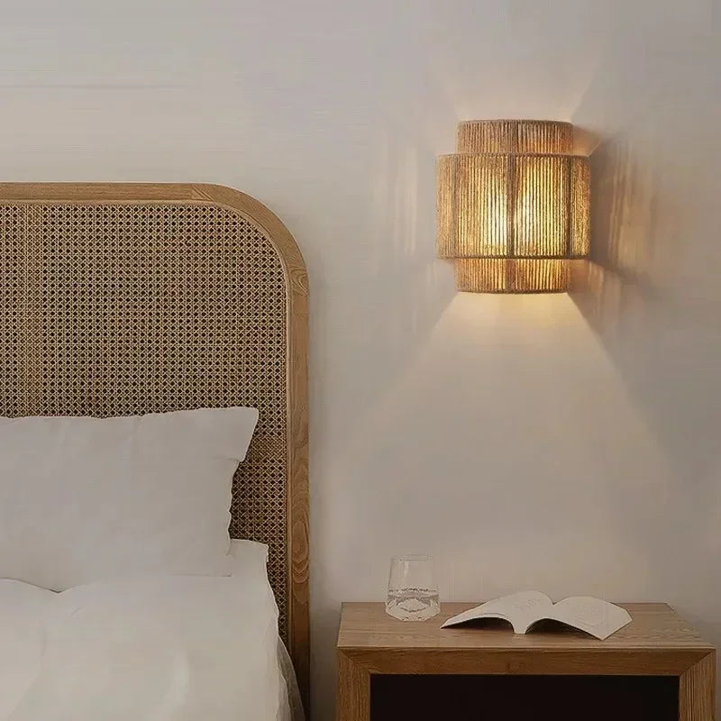 lampe murale moderne bois marron clair éclairage quotidien cuisine salle manger chambre coucher