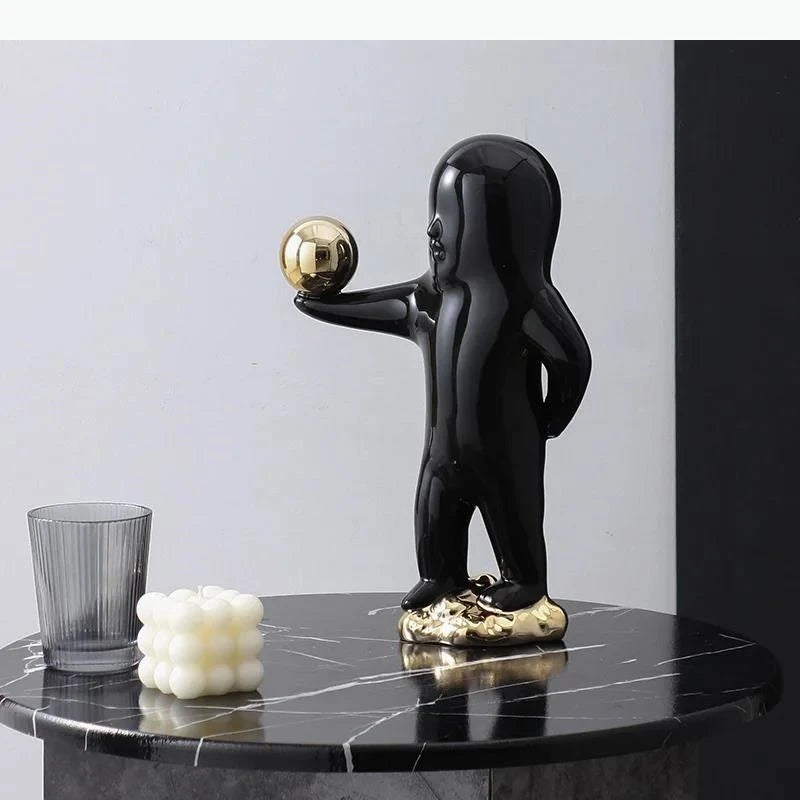statue contemporaine ornement décoration noir blanc bleu matière organique