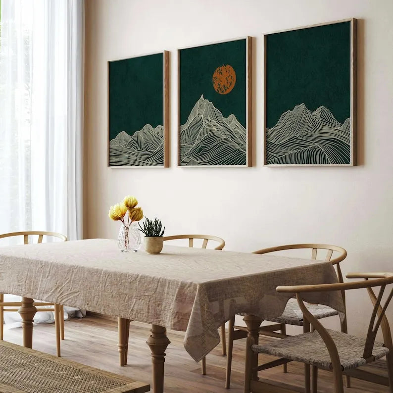 tableaux abstraits montagnes toile minimaliste vert foncé soleil doré ligne blanche salon chambre sans