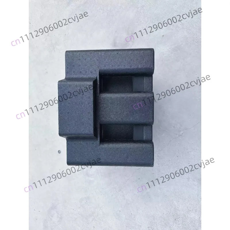 boîte protection batterie noir contemporaine mat opaque transport rangement safecharge drone