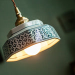 lampe suspendue moderne rouge bleu céramique motif géométrique vintage fleurs salon chambre restaurant