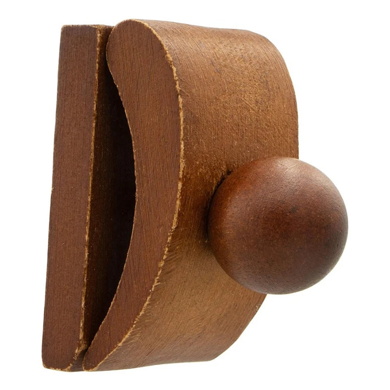 clips suspension tapisseries bois marron clair moderne minimaliste boutons fixations