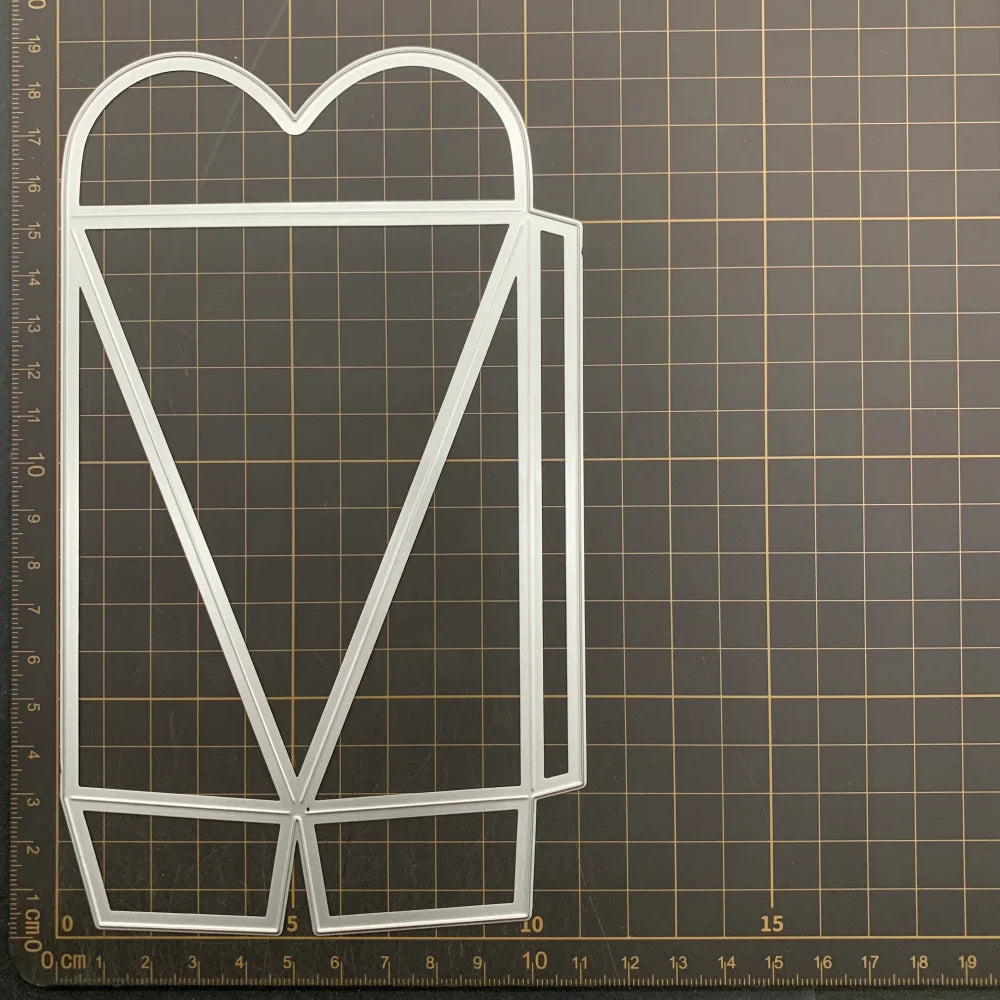 découpe papier gabarit argenté motifs géométriques modernes lettres rectangles étoiles carrés bricolage scrapbooking