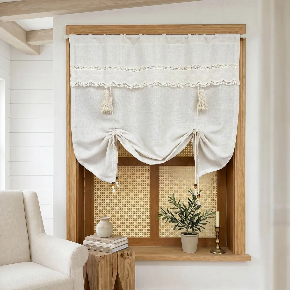 rideau blanc cassé semi transparent rustique dentelle franges tringle rideau chambre salon