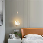 suspension lumineuse moderne papillon blanc doré translucide 10cm 15cm 17cm 150cm