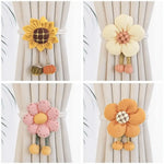 fournitures rideaux coton ornements fleurs reliefs pompons beige rose jaune vert chambre enfants