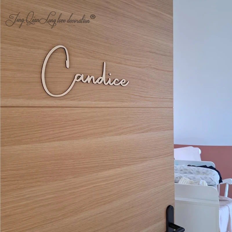 lettres bois naturel stylisées décoration murale moderne élégante chambre enfant bébé finition lisse sans