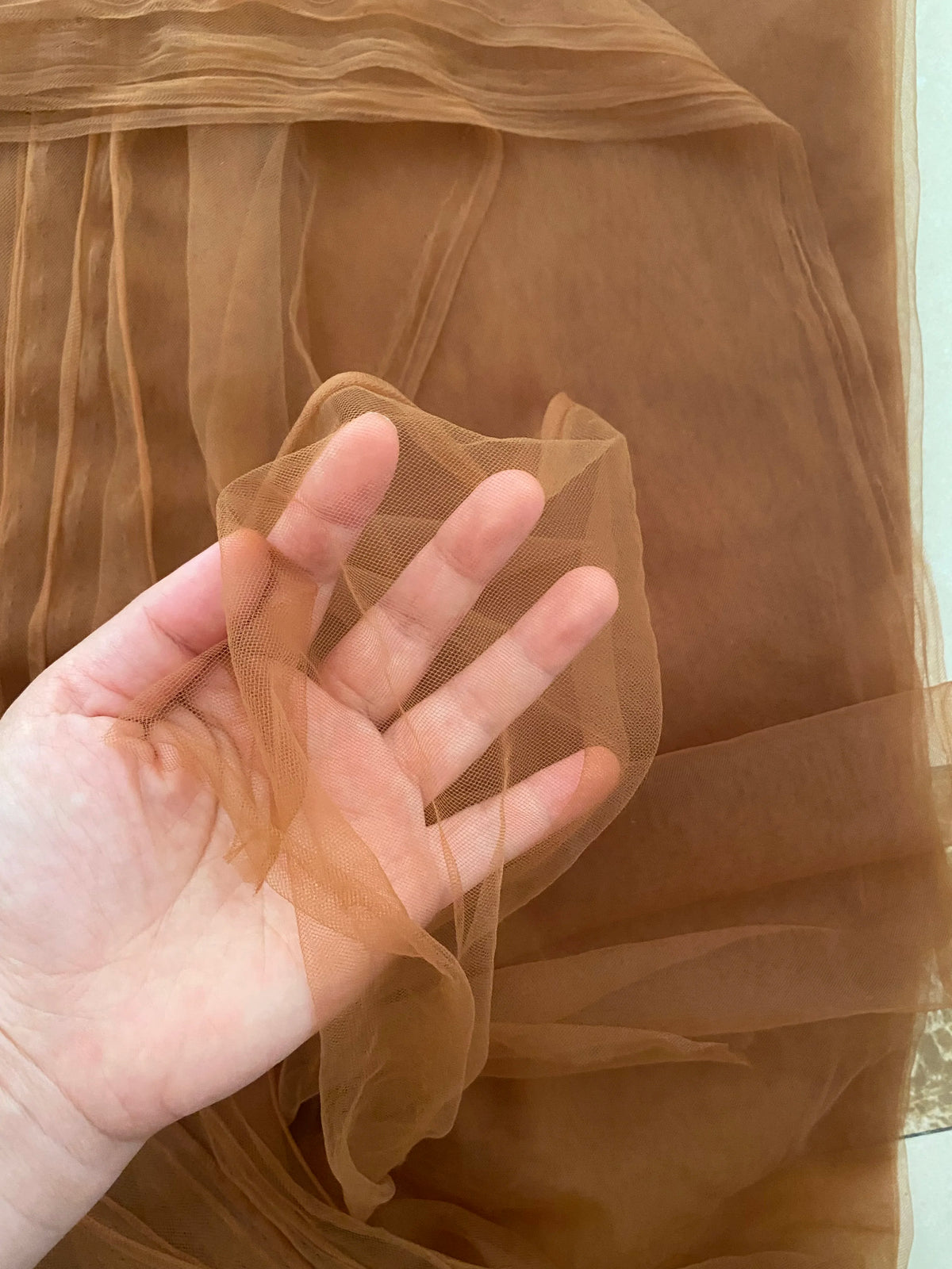 tissu tulle marron clair marron foncé beige clair moderne translucide nylon rapide respirant cérémonie