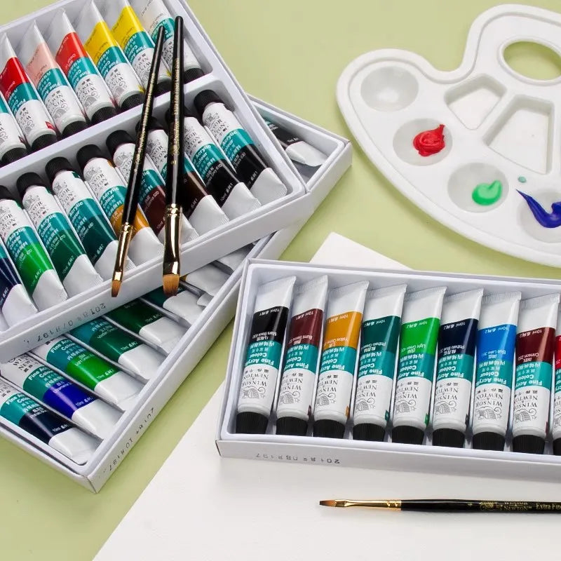 peintures huile couleurs palette pinceaux bleu vert rouge noir blanc jaune orange marron classique