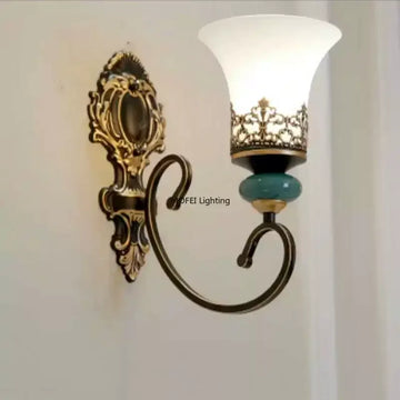 lustre suspendu classique céramique verre opalescent vintage motifs floraux dorés