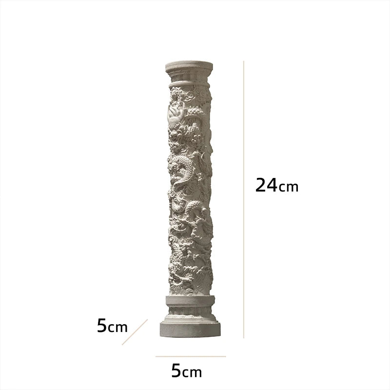 statue arc boîte bijoux blanc sculpté détails classique baroque ornemental decor salon