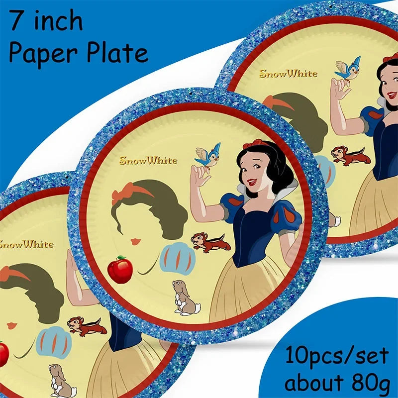 vaisselle jetable blanche neige assiettes gobelets pailles guirlande décorations cupcakes fête anniversaire enfant