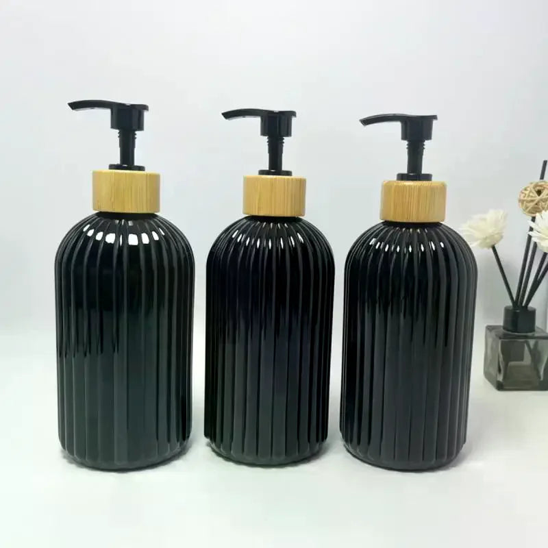 flacon pompe noir brun vert transparent moderne rayures vertical rechargeable shampoing lotion
