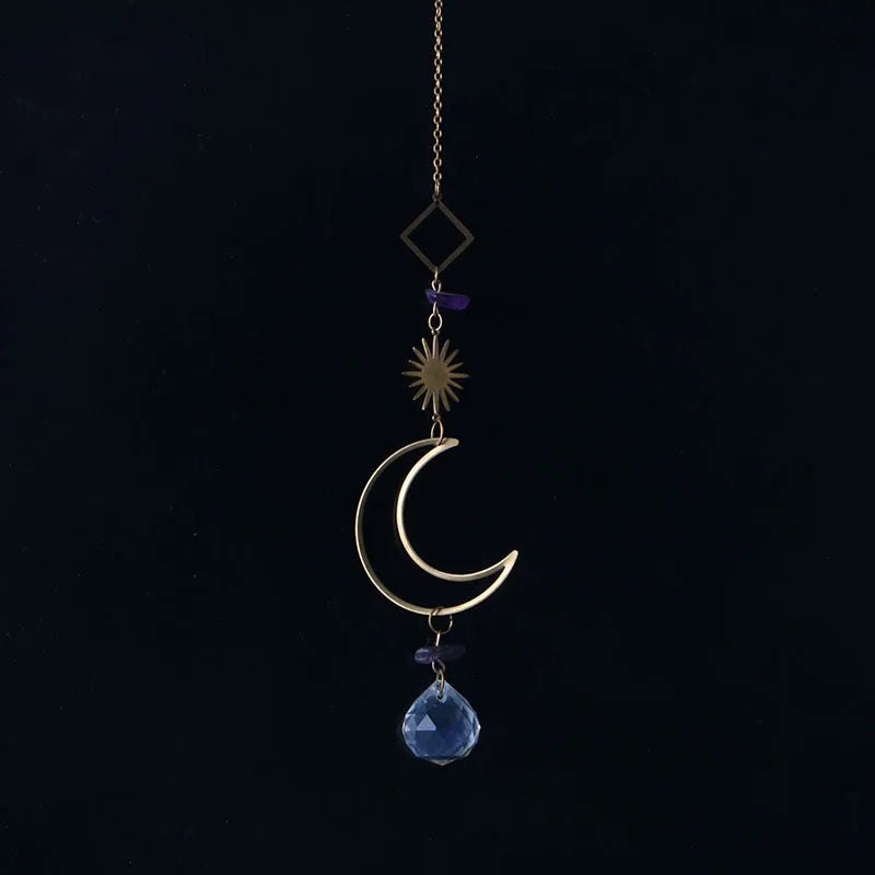 bijou pendentif cristal or bleu violet vert formes géométriques motifs oculaires translucides boho chic
