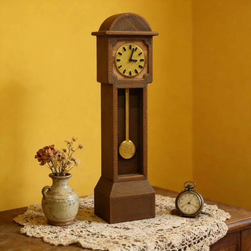 horloge pendule miniature bois naturel vintage artisanal marron clair