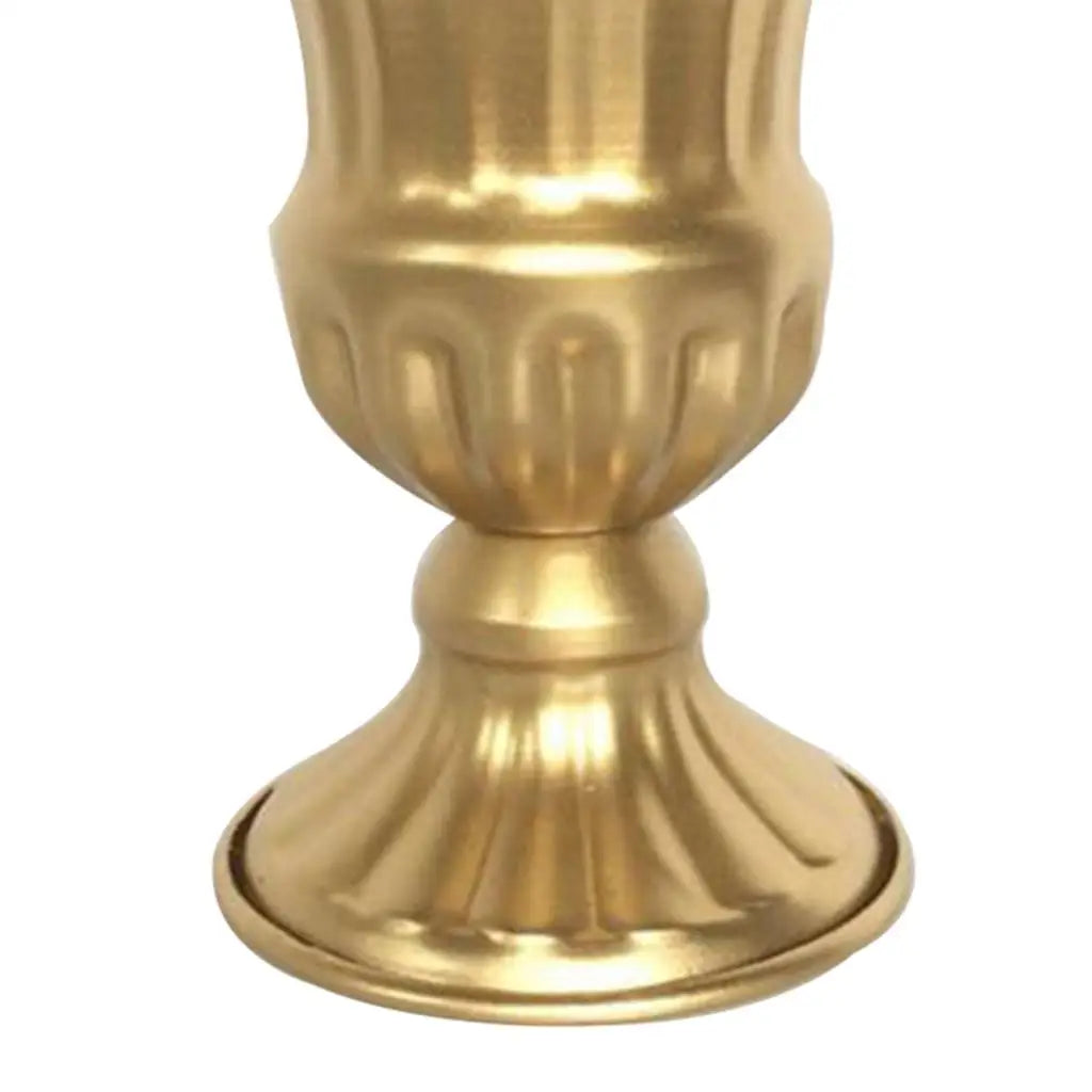 vase doré blanc gris floral classique élégant intérieur extérieur bouquets multiples support table arrangements