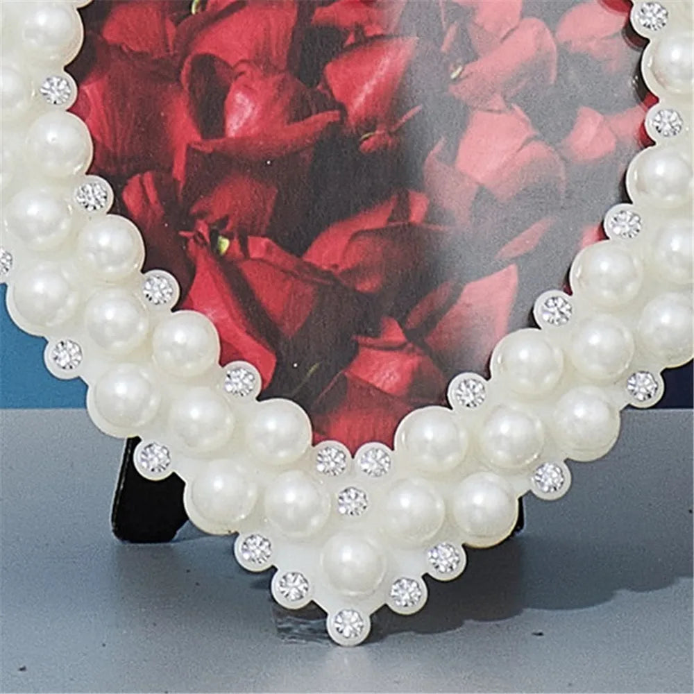cadre photo blanches clips métalliques classique ornement décoration maison enfant anniversaire japonais cœur
