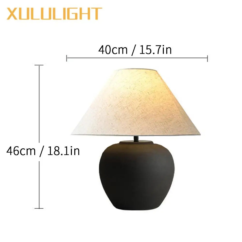 lampe table moderne noir abat jour texture mat base solide flux lumineux 249 2000