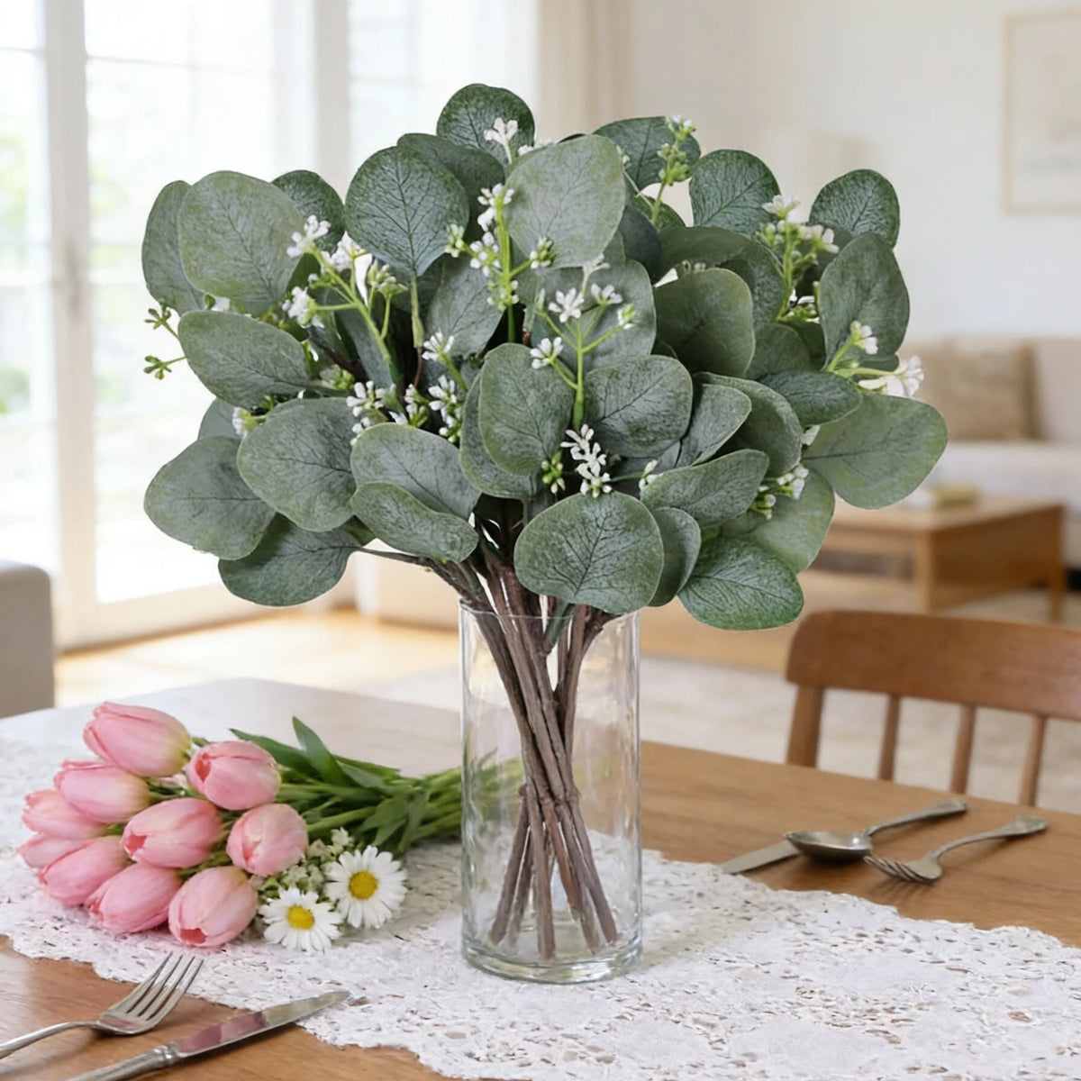bouquet artificiel feuilles eucalyptus vert blanc moderne minimaliste extérieur mariage décoration table exposition festive