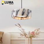 suspension lumineuse marbre blanc gris noir moderne câble suspendu contemporain chambre salon étude