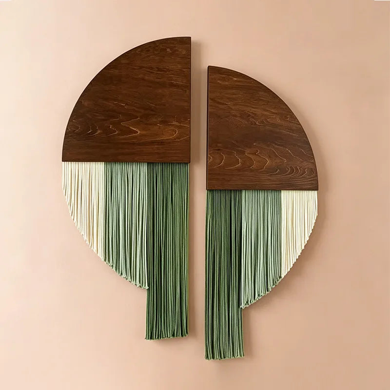 tableau mural bois naturel franges vert marron foncé contemporain decoration mur suspendu tissu textile
