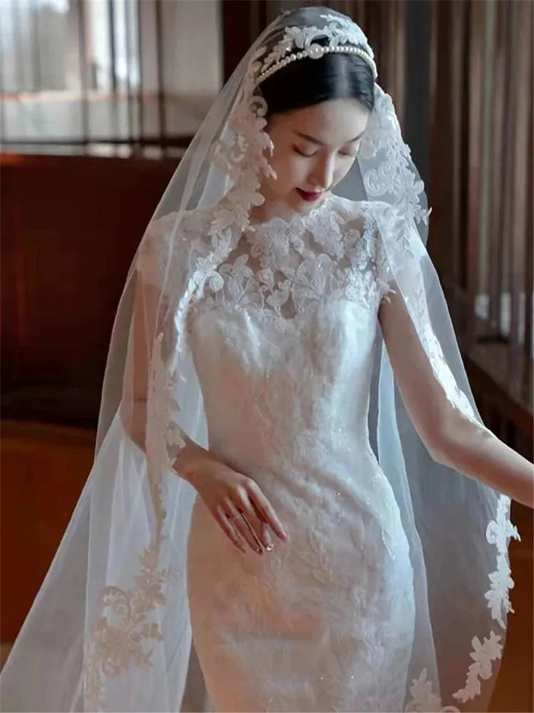 voile mariage blanc dentelle opaque élégant bordure dentelle paillettes scintillantes fixations invisibles accessoires