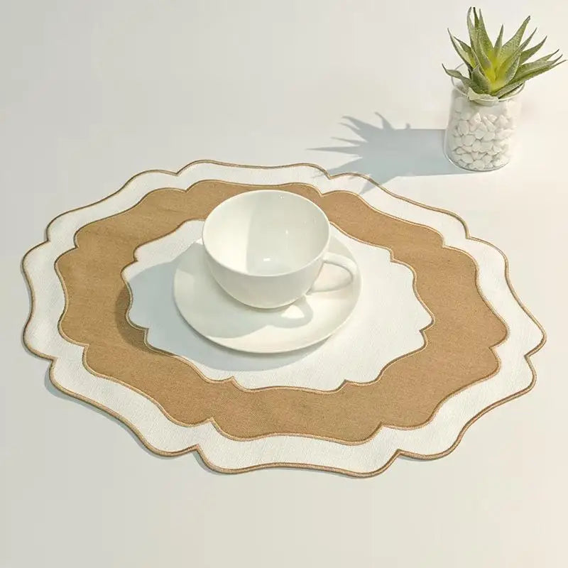 sets table orange moderne motifs concentriques bord ondulé tissu texturé infroissable