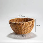 panier osier marron clair tissage traditionnel rustique poignées métalliques fruits légumes maison restaurant