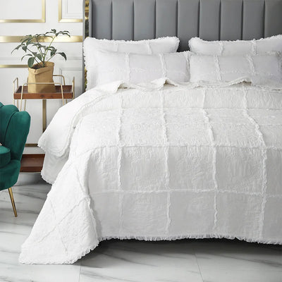 Couvre-lit blanc patchwork matelassé en coton