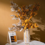 vase moderne rayures colorées blanc bleu orange jaune céramique porcelaine table décoration salon