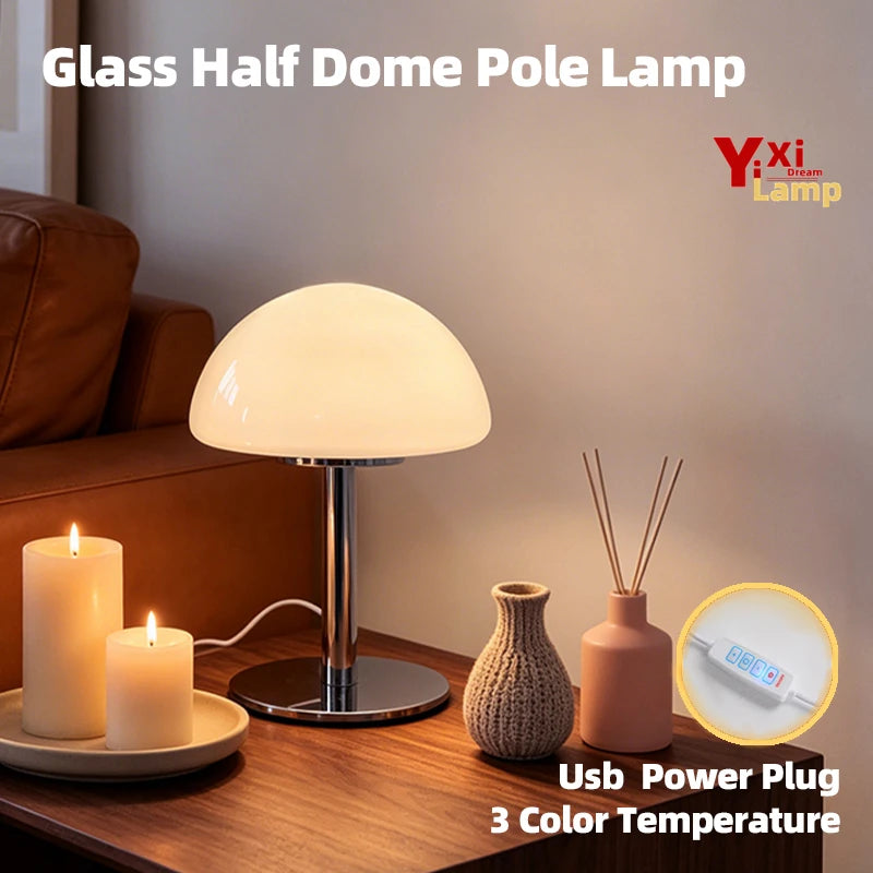 lampe table moderne blanc jaune orange vert opacité base plate prise usb cable alimentation