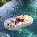 plateau flottant moderne blanc tissé assiettes verres couverts pain fruits théière sucrier