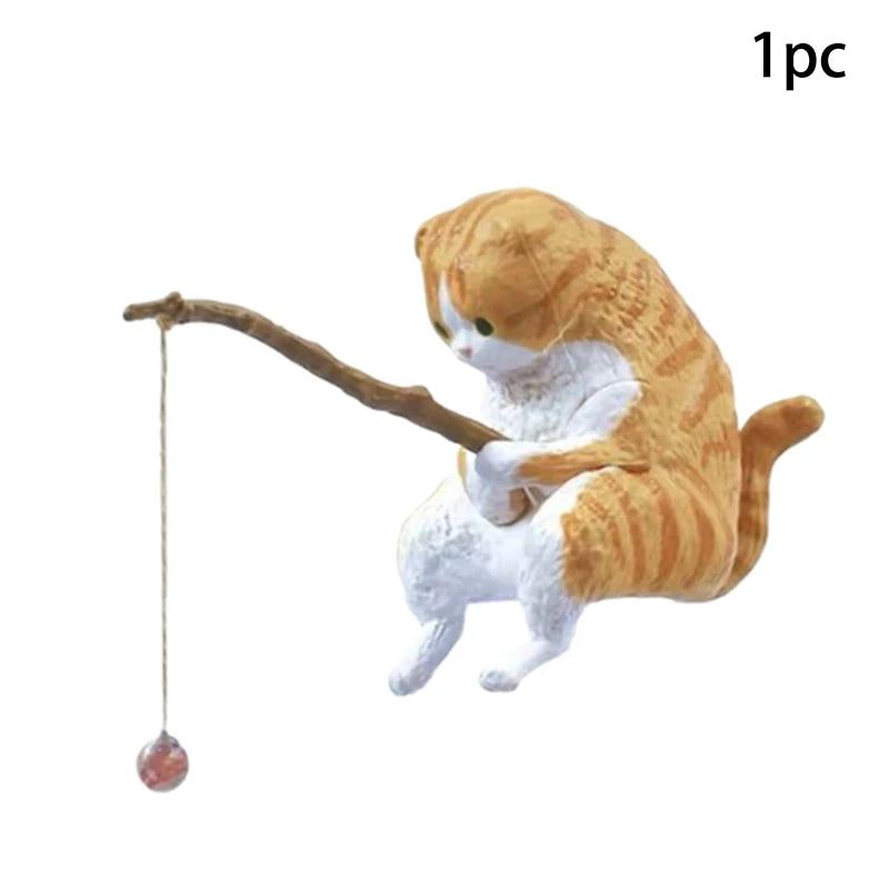 figurines chats décoration suspendue peluche tringle maison blanc noir orange