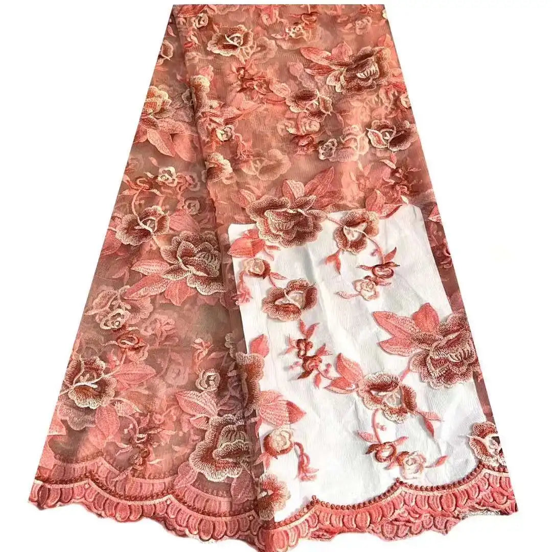 tissu tulle brodé fleurs rouge rose violet transparent occasion importante robe soirée cérémonie