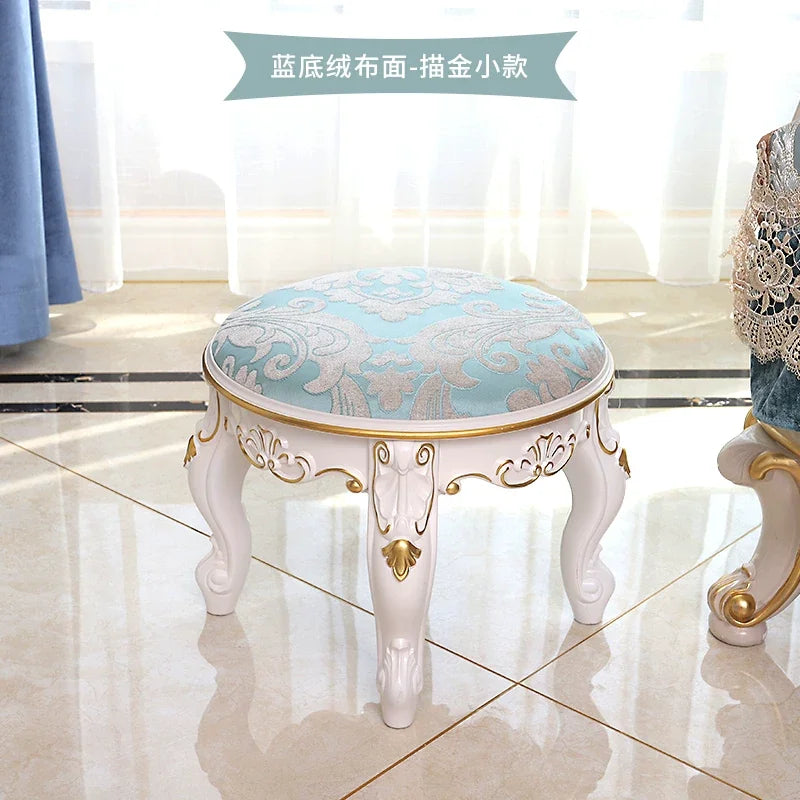 tabouret sculpté cuir tissu brodé classique baroque élégant maison salon chambre