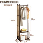 armoire vêtements mobile rotin marron clair 10 cintres boîtes rangement coussins entrée chambre moderne