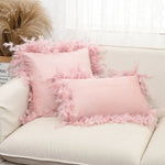 coussin décoratif carré velours pompon plumes patchwork moderne intérieur salon chambre taille 45x45cm